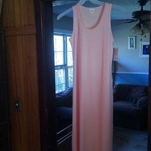 Lularoe meduim Dani peachy pink